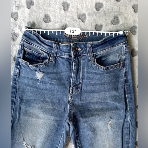 Arizona Jean Co high rise skinny ripped jeans size 3 - Picture 6 of 10